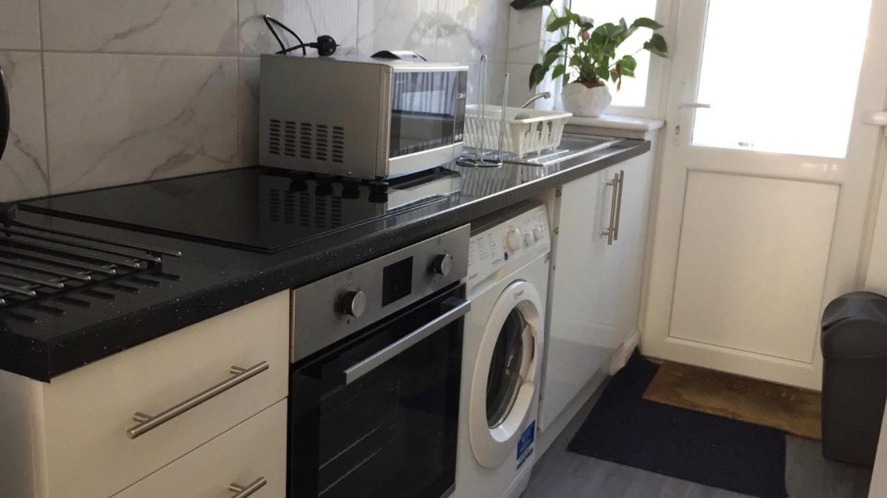 Appartamento Quiet Studio By Lloyd Park South Norwood Esterno foto